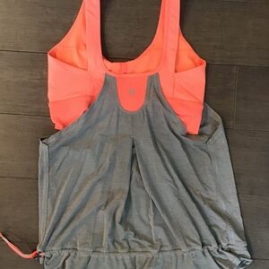 Lululemon Inspiration Scoop Neck Tank- Size 6. Peach & Grey w/ drawstring bottom